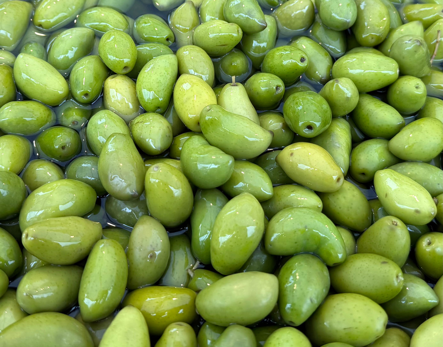 Olives Lucques
