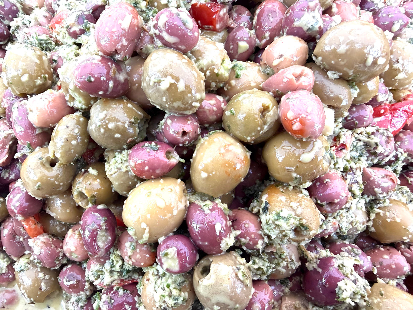 Olives « Cocktail de Jenny » ail-basilic frais